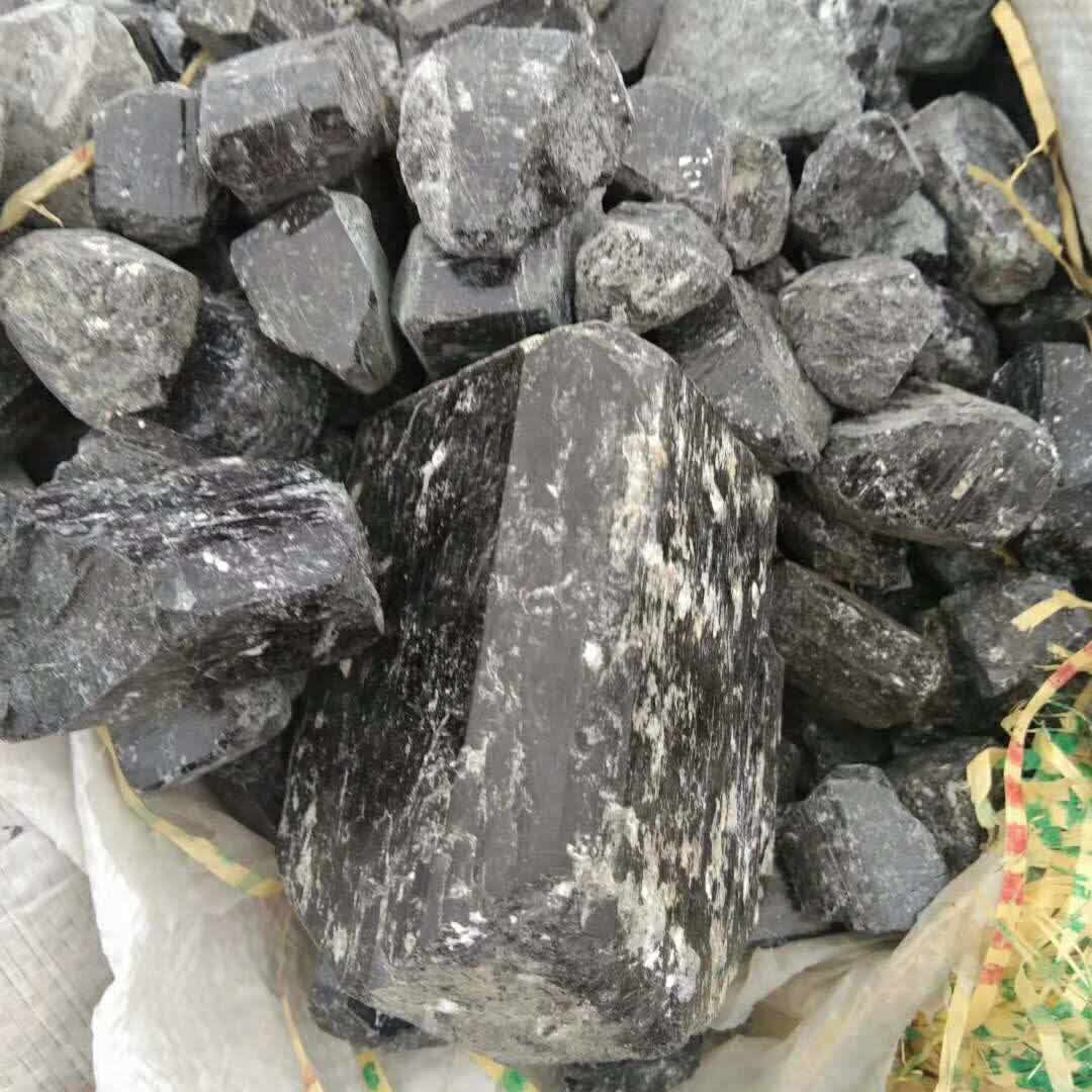 晶體狀電氣石